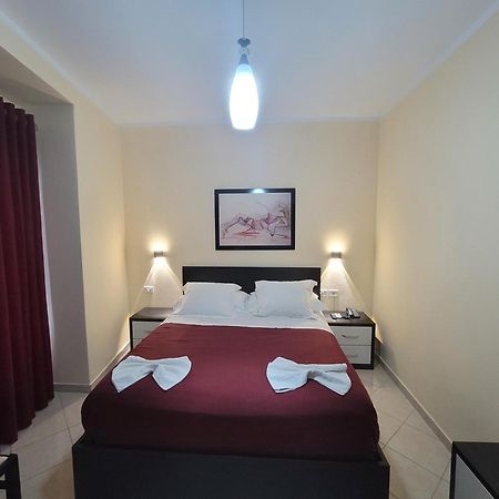 Haris Hotel Wlora Zewnętrze zdjęcie